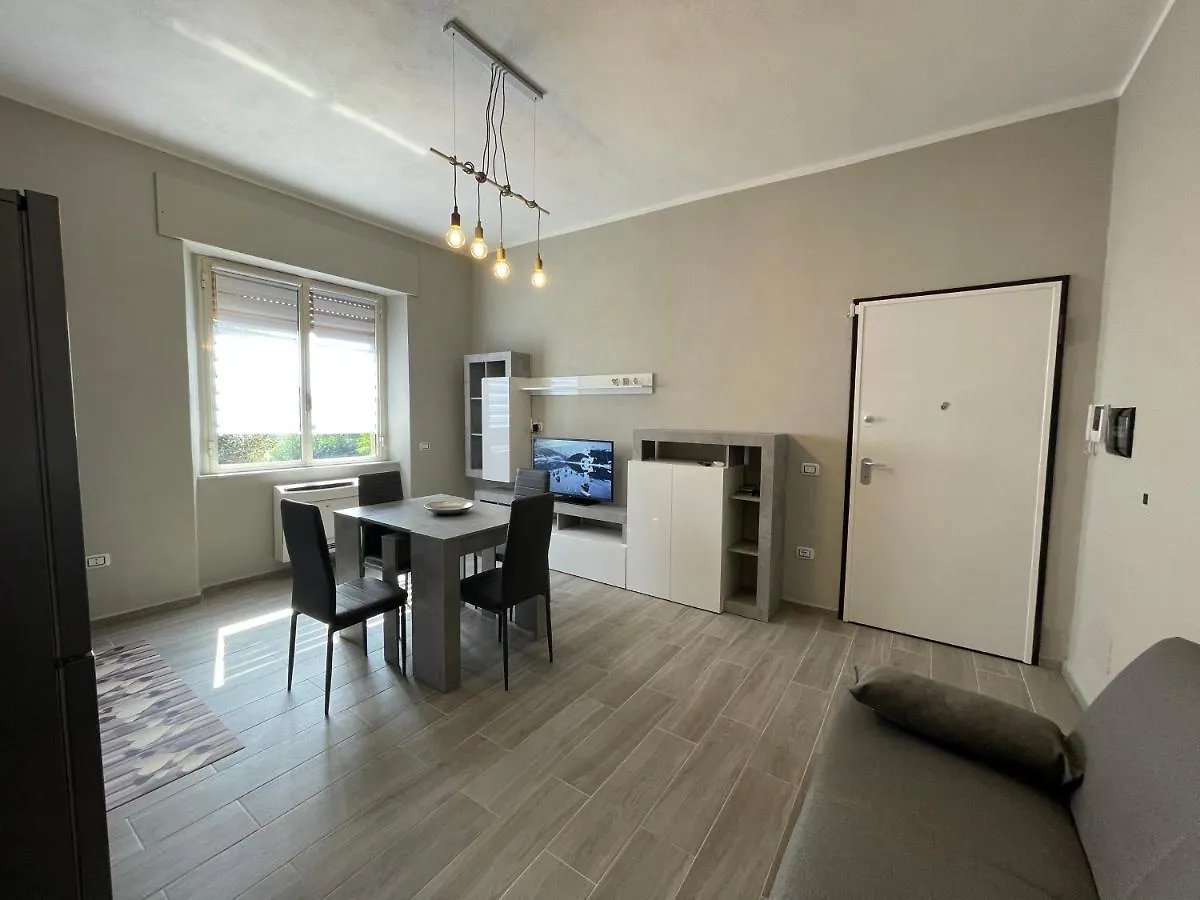 Apartment Appartamento Elegante Carbonia