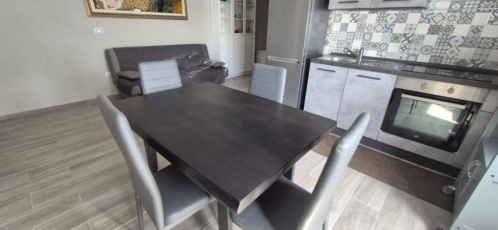 Appartamento Elegante Carbonia Apartment